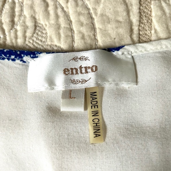 Entro flowy bell sleeve top Large - Picture 3 of 3